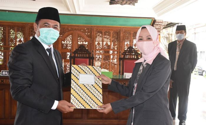 Kembangkan SDM, Bupati Mojokerto Buka Diklatpim Pengawas Angkatan V Tahun 2021 Kembangkan SDM, Bupati Mojokerto Buka Diklatpim Pengawas Angkatan V Tahun 2021