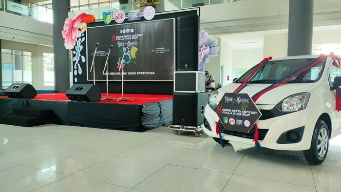 Catat Rekor MURI, Kontes Cupang ke-8 Kediri Digelar Terbatas dengan Prokes Ketat Catat Rekor MURI, Kontes Cupang ke-8 Kediri Digelar Terbatas dengan Prokes Ketat