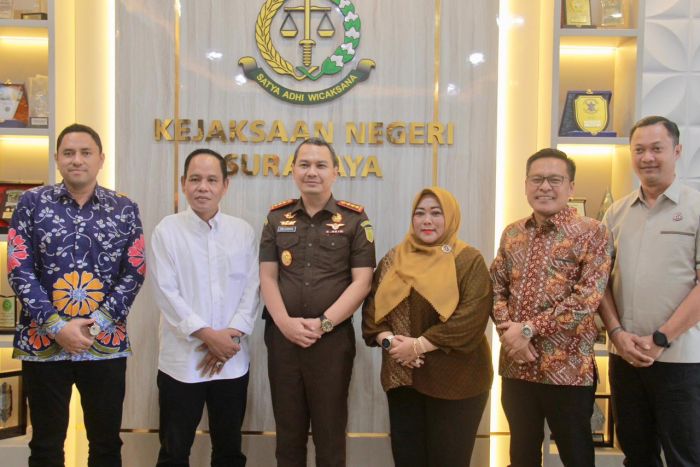 Harkitnas 2026, Pimpinan DPRD Surabaya Perkuat Sinergi dengan Kejari