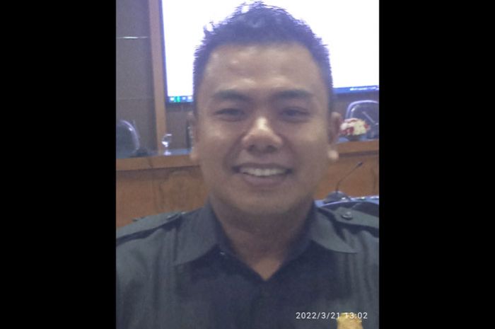 Hamzah Fansyuri Resmi Jabat Ketua Komisi A DPRD Lamongan Hamzah Fansyuri Resmi Jabat Ketua Komisi A DPRD Lamongan