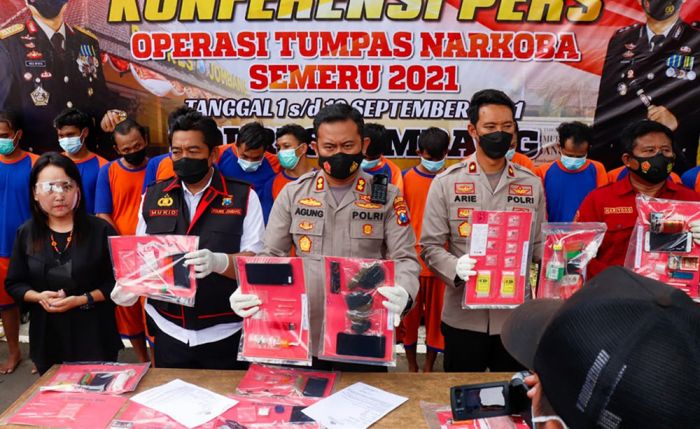 Operasi Tumpas Narkoba, Polres Jombang Ciduk 26 Tersangka Operasi Tumpas Narkoba, Polres Jombang Ciduk 26 Tersangka