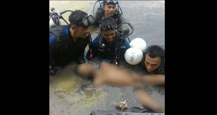 Bocah Tenggelam di Sungai Pulo Tegalsari Surabaya Akhirnya Ditemukan Bocah Tenggelam di Sungai Pulo Tegalsari Surabaya Akhirnya Ditemukan
