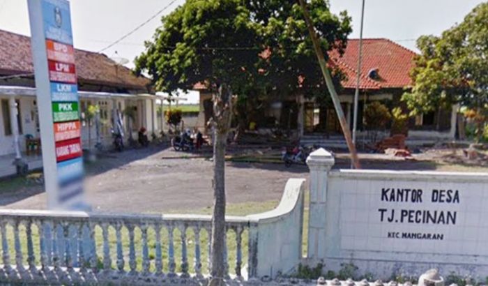 Ditarik 500 Ribu Hingga 3 Juta, Warga Tanjung Pecinan Situbondo Keluhkan Biaya PTSL Ditarik 500 Ribu Hingga 3 Juta, Warga Tanjung Pecinan Situbondo Keluhkan Biaya PTSL