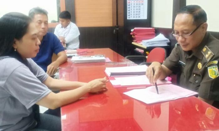 Kasus Penipuan dan Penggelapan dengan Pelaku Pemandu Lagu Karaoke di Sidoarjo Sudah P-21