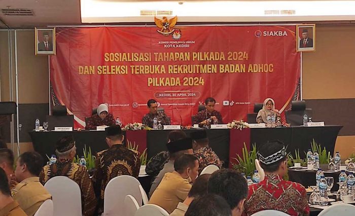 Sosialisasi Tahapan Pilkada Kota Kediri, KPU: Calon Independen Harus Kumpulkan 23 Ribu KTP Sosialisasi Tahapan Pilkada Kota Kediri, KPU: Calon Independen Harus Kumpulkan 23 Ribu KTP