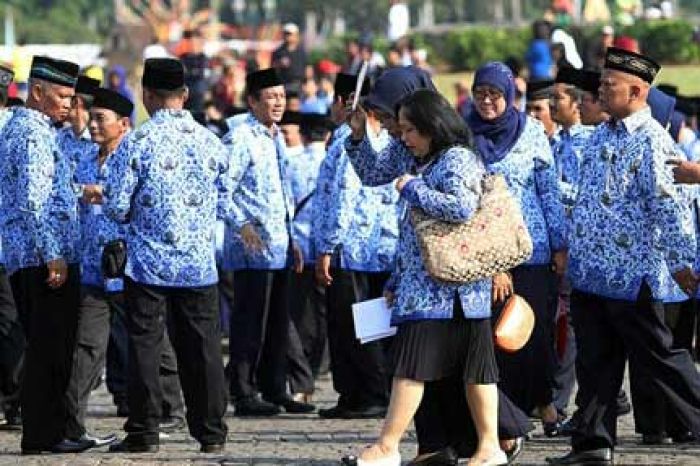 Tunjangan Ratusan GTT SMA/SMK di Pamekasan Belum Cair