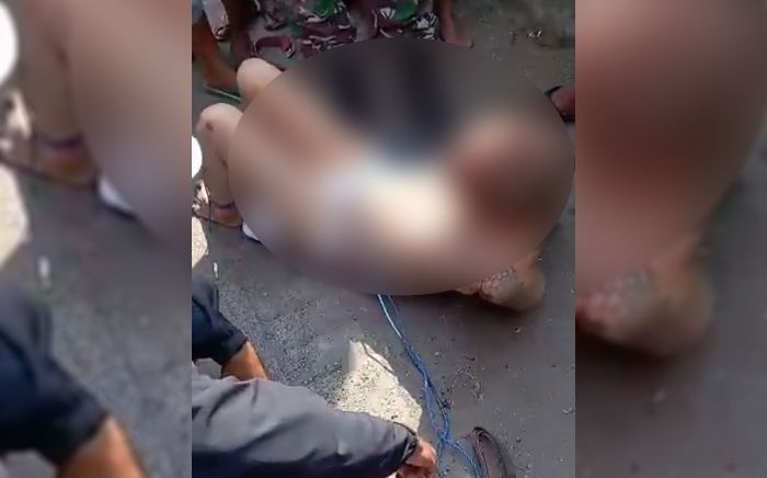 Rampas Kartu ATM Pelajar di Sidoarjo, Warga Malang Dihajar Massa Rampas Kartu ATM Pelajar di Sidoarjo, Warga Malang Dihajar Massa