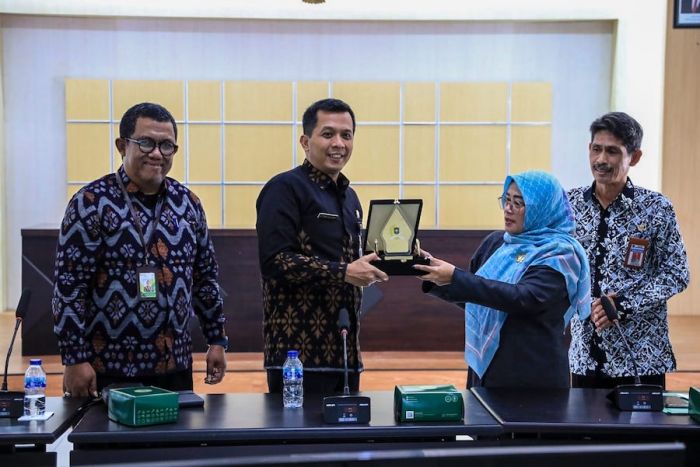 Komisi III DPRD Purworejo Kunker ke Kota Kediri, Studi Tiru Pengelolaan Perumda Pasar Joyoboyo Komisi III DPRD Purworejo Kunker ke Kota Kediri, Studi Tiru Pengelolaan Perumda Pasar Joyoboyo
