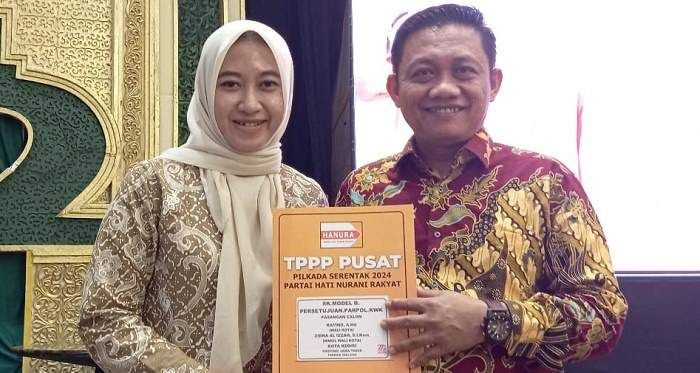Pilwali Kediri, Pasangan Katino-Zidna Terima Rekom dari Hanura Pilwali Kediri, Pasangan Katino-Zidna Terima Rekom dari Hanura