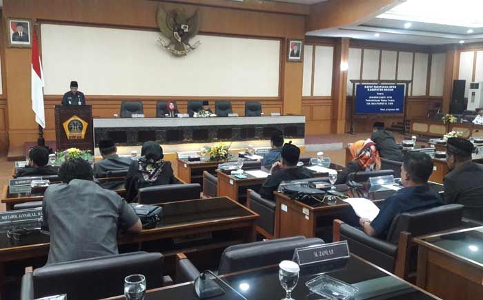 Pemkab Gresik Tutup Defisit P-APBD Rp 165 M dengan Silpa Pemkab Gresik Tutup Defisit P-APBD Rp 165 M dengan Silpa