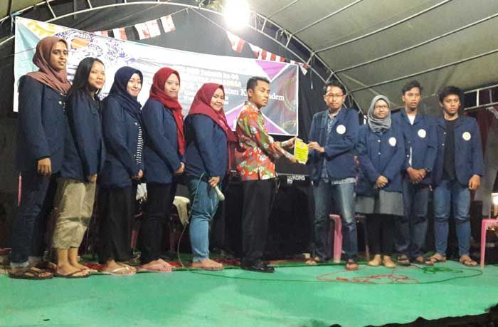 RGS Gelar Panggung Rakyat di Penutupan KKN-BBM Tematik ke-56 Unair di Bojonegoro RGS Gelar Panggung Rakyat di Penutupan KKN-BBM Tematik ke-56 Unair di Bojonegoro