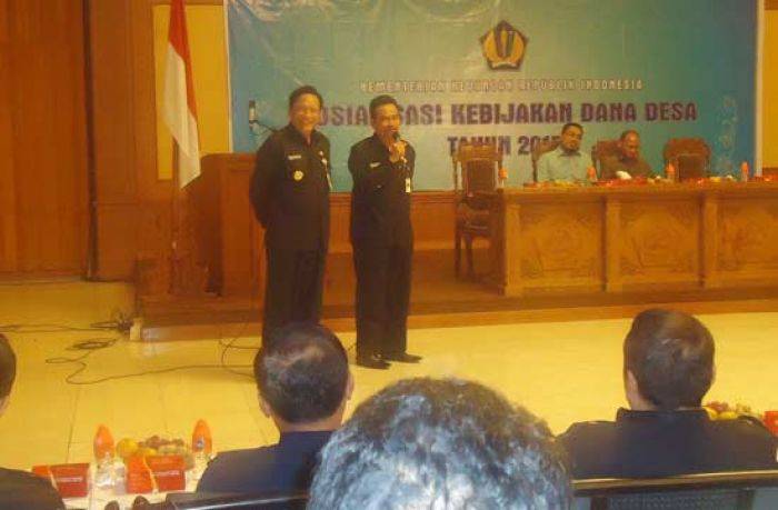 Per Desa Digelontor Rp 1 M, Bupati Gresik Ingatkan Kepala Desa Per Desa Digelontor Rp 1 M, Bupati Gresik Ingatkan Kepala Desa