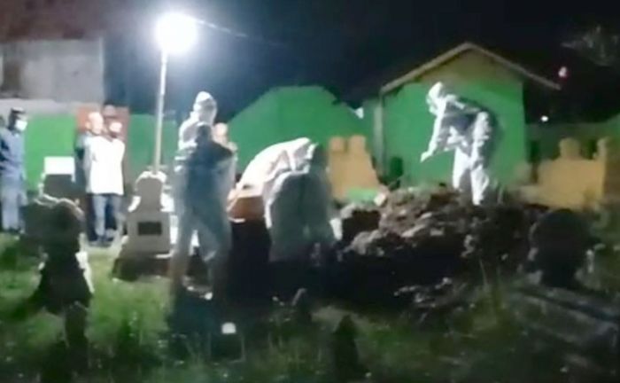 ODP Meninggal saat Dikarantina di Gedung BLK, Akankah Zona Hijau Sampang Bertahan? ODP Meninggal saat Dikarantina di Gedung BLK, Akankah Zona Hijau Sampang Bertahan?