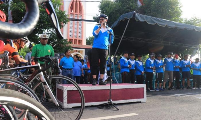 Plt. Wali Kota Teno Mancal Bareng Warga Peringati Hari Jadi Kota Pasuruan ke-334 Plt. Wali Kota Teno Mancal Bareng Warga Peringati Hari Jadi Kota Pasuruan ke-334