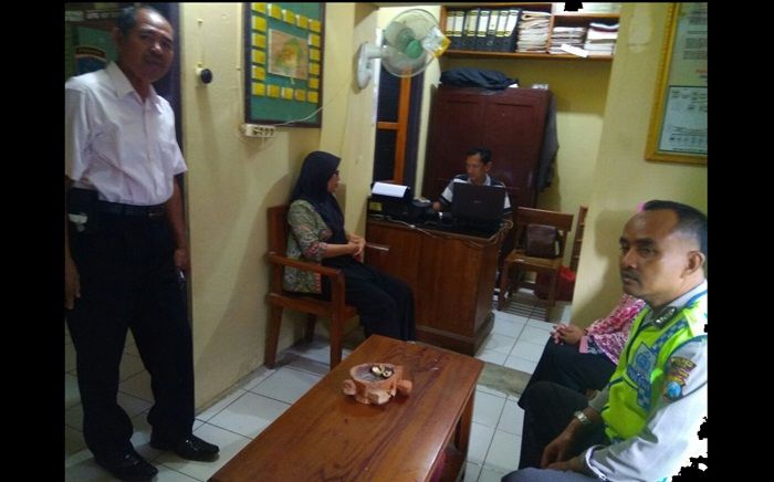 Awas, Pencuri Menyaru Sales Berkeliaran di Tuban Awas, Pencuri Menyaru Sales Berkeliaran di Tuban