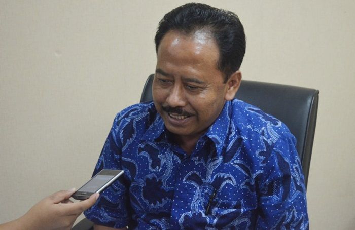 Ulat Grayak Serang Tanaman Jagung, Dewan Desak Distan Jatim Beri Bantuan ke Gapoktan Ulat Grayak Serang Tanaman Jagung, Dewan Desak Distan Jatim Beri Bantuan ke Gapoktan
