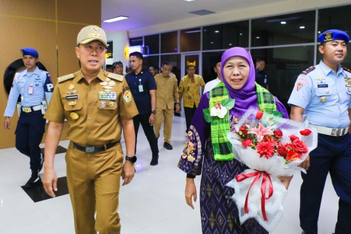 Tiba di Kendari, Khofifah Disambut Gubernur Andi Sumangerukka, Siapkan Misi Dagang Jatim-Sultra