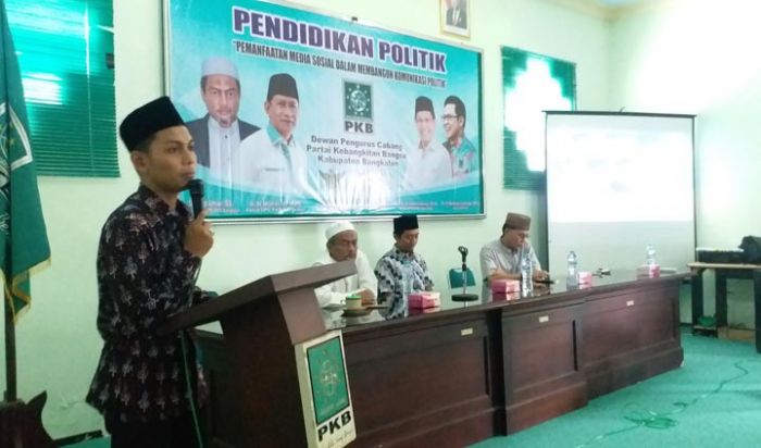 PKB Bangkalan Gelar Pendidikan Politik Pemanfaatan Medsos Bagi Kader-kader Muda