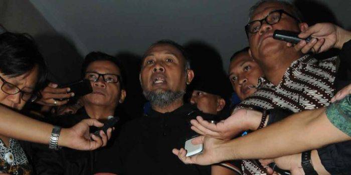 Bambang Widjojanto Ajukan Surat Pengunduran Diri Minggu Depan