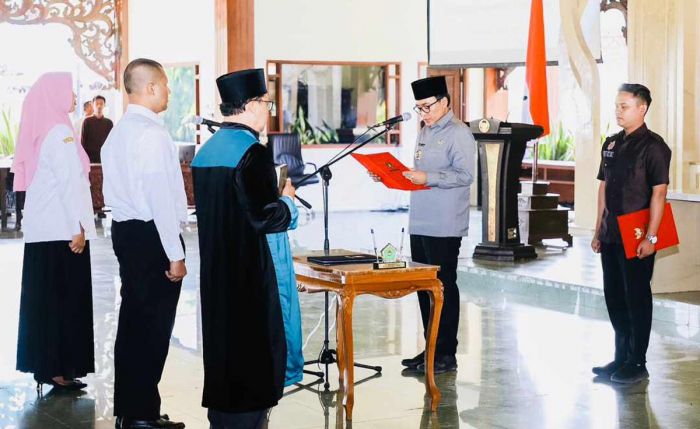 Lantik 106 PPPK, Bupati Pamekasan: Saya Harap Semua Bisa Berkontribusi Lantik 106 PPPK, Bupati Pamekasan: Saya Harap Semua Bisa Berkontribusi