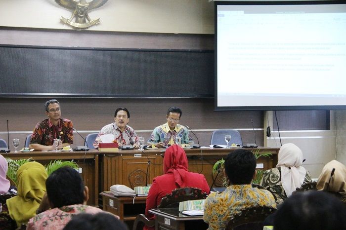 Ngonthel Sepeda Tua hingga Lomba Vlog Siap Ramaikan Hari Jadi ke-160 Sidoarjo Ngonthel Sepeda Tua hingga Lomba Vlog Siap Ramaikan Hari Jadi ke-160 Sidoarjo