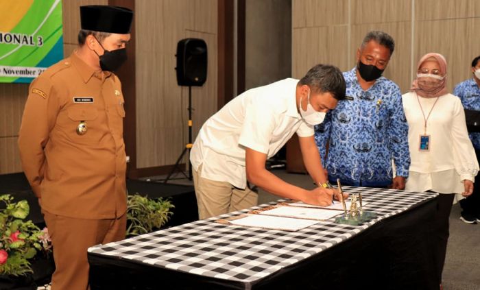 Wujudkan Wisata Bahari, Pemkot Pasuruan Teken MoU dengan PT Pelindo III Wujudkan Wisata Bahari, Pemkot Pasuruan Teken MoU dengan PT Pelindo III