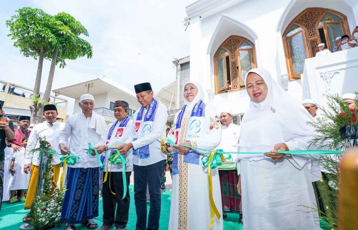 Resmikan Masjid Bahrul Maghfiroh Kota Malang, Khofifah Tekankan Pentingnya Memakmurkan Rumah Allah Resmikan Masjid Bahrul Maghfiroh Kota Malang, Khofifah Tekankan Pentingnya Memakmurkan Rumah Allah