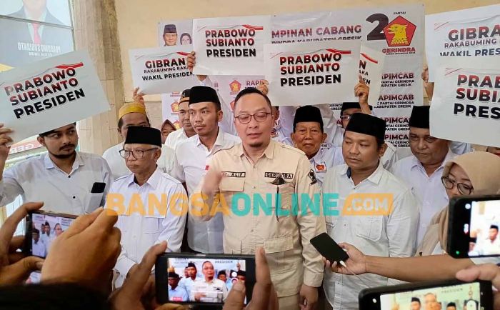 Gerindra Gresik Usulkan Duet Pasangan Prabowo-Gibran di Pilpres 2024 Gerindra Gresik Usulkan Duet Pasangan Prabowo-Gibran di Pilpres 2024