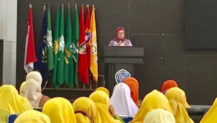 Hadiri Tasyakuran Milad Aisyiyah Gresik, Wakil Ketua DPRD: Perempuan Paling Terdampak saat Pandemi Hadiri Tasyakuran Milad Aisyiyah Gresik, Wakil Ketua DPRD: Perempuan Paling Terdampak saat Pandemi