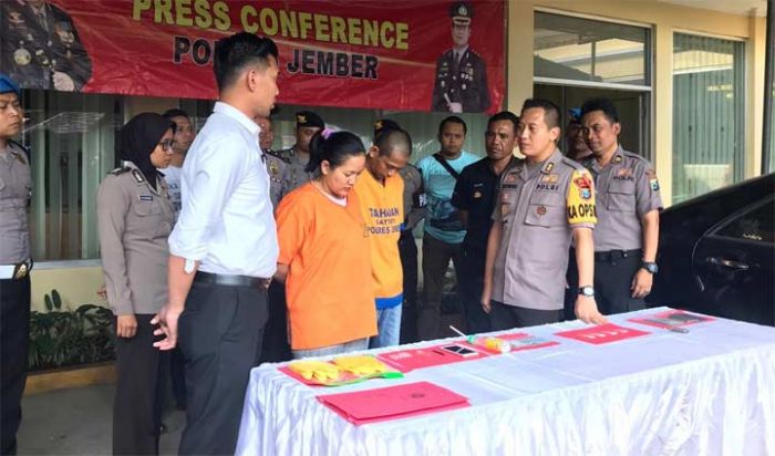 Dua Anggota Jaringan Narkoba di Jember Berhasil Dibekuk Polisi Dua Anggota Jaringan Narkoba di Jember Berhasil Dibekuk Polisi
