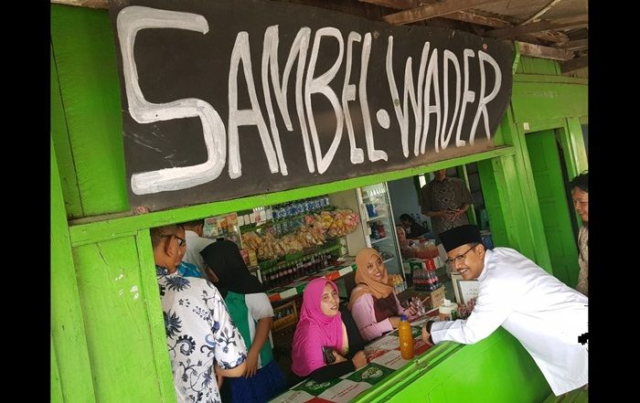 Nikmati Nasi Wader Khas Majapahit, Gus Ipul Kagumi Kuliner Jatim Nikmati Nasi Wader Khas Majapahit, Gus Ipul Kagumi Kuliner Jatim