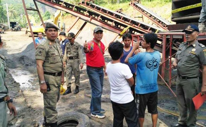 Satpol PP Tutup Penggilingan Batu Ilegal di Kebasen