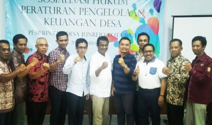 Kejari dan Polres Batu Beri Wawasan Pengelolaan DD dan ADD Kejari dan Polres Batu Beri Wawasan Pengelolaan DD dan ADD
