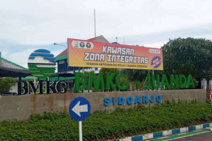 Info BMKG Hari ini Minggu 23 Februari 2025: Cuaca Jatim Masih Hujan Lebat, Surabaya Jam Berapa? Info BMKG Hari ini Minggu 23 Februari 2025: Cuaca Jatim Masih Hujan Lebat, Surabaya Jam Berapa?