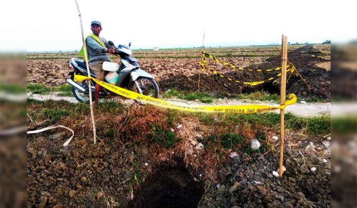 Warga Senori Ngotot Minta Aktivitas Pipanisasi CNG PT BAG Dihentikan Warga Senori Ngotot Minta Aktivitas Pipanisasi CNG PT BAG Dihentikan