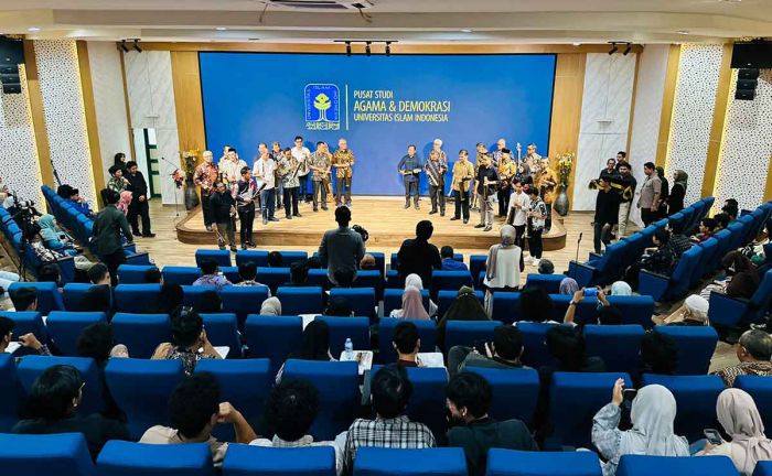 UII Launching Pusat Studi Agama dan Demokrasi UII Launching Pusat Studi Agama dan Demokrasi
