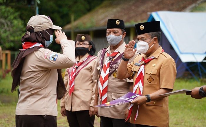 Wawali Batu Punjul Tutup Kursus Mahir Dasar IV Kwarcab Pramuka Wawali Batu Punjul Tutup Kursus Mahir Dasar IV Kwarcab Pramuka