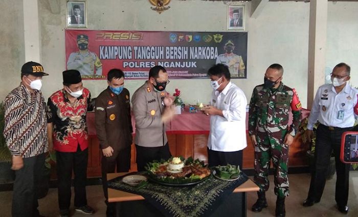 Plt Bupati dan Polres Nganjuk Launching Kampung Tangguh Bersih Narkoba di Desa Tanjungrejo