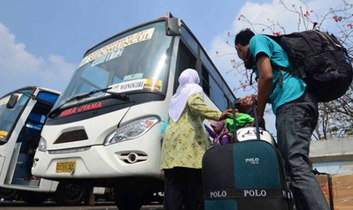 Dikabarkan Mudik dari Jakarta, Satu ART Terduga OTG Asal Kecamatan Nawangan Ditunggu Petugas Dikabarkan Mudik dari Jakarta, Satu ART Terduga OTG Asal Kecamatan Nawangan Ditunggu Petugas