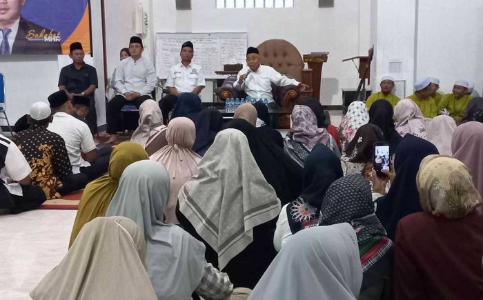 Istighatsah untuk Pemkab Mojokerto, Kiai Asep: Tak Boleh Ada Fee Proyek, Korupsi, Jual-Beli Jabatan Istighatsah untuk Pemkab Mojokerto, Kiai Asep: Tak Boleh Ada Fee Proyek, Korupsi, Jual-Beli Jabatan
