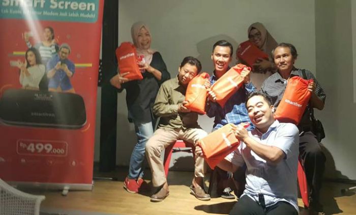 Smartfren Gelar Silaturrahim dengan Wartawan Pamekasan