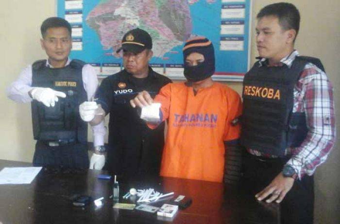 Ringkus Pengedar Pil Koplo, Satreskoba Polres Kediri Temukan SS 0,31 Gram Ringkus Pengedar Pil Koplo, Satreskoba Polres Kediri Temukan SS 0,31 Gram