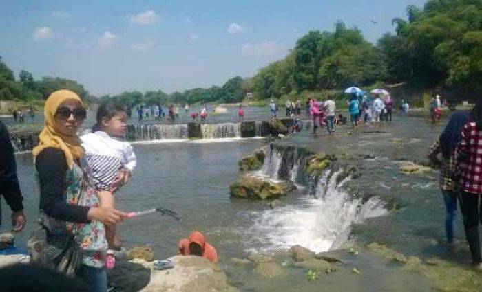 Saat Kemarau, Saat Kemarau,