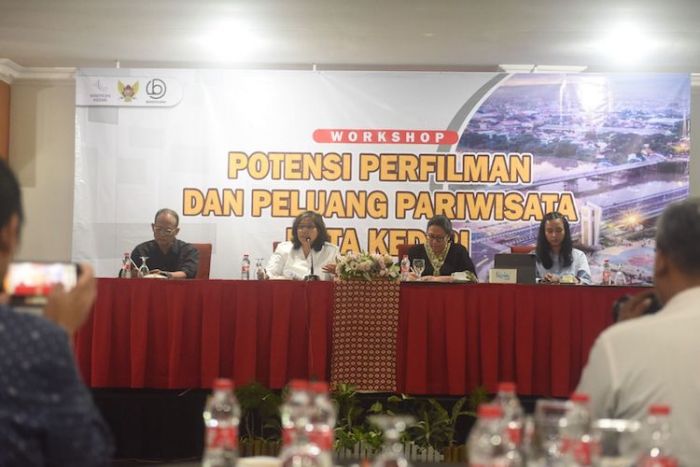 Pj Zanariah Beri Arahan di Workshop Potensi Perfilman dan Peluang Pariwisata Kota Kediri Pj Zanariah Beri Arahan di Workshop Potensi Perfilman dan Peluang Pariwisata Kota Kediri