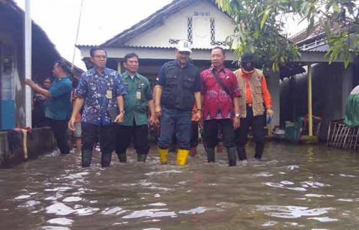 Tunggu Normalisasi Sungai, Dinas PUPR Sidoarjo Kerahkan Pompa Atasi Banjir Jabon Tunggu Normalisasi Sungai, Dinas PUPR Sidoarjo Kerahkan Pompa Atasi Banjir Jabon