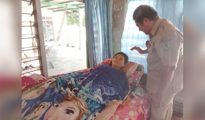 Anggun, Siswa SMAN 1 Pademawu yang Patah Tulang Ekor Karena Bercandaan Teman, Sudah Mulai Berjalan Anggun, Siswa SMAN 1 Pademawu yang Patah Tulang Ekor Karena Bercandaan Teman, Sudah Mulai Berjalan