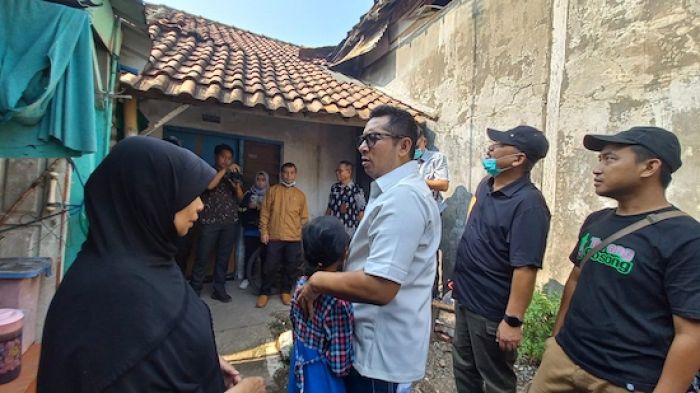 Pemkot Mojokerto Melalui Dinsos P3A Rehab Rumah Warga yang Tak Layak Huni Pemkot Mojokerto Melalui Dinsos P3A Rehab Rumah Warga yang Tak Layak Huni