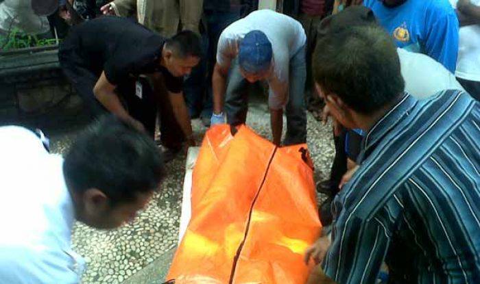 Gelandangan Tewas di Pasar Bojonegoro Gelandangan Tewas di Pasar Bojonegoro