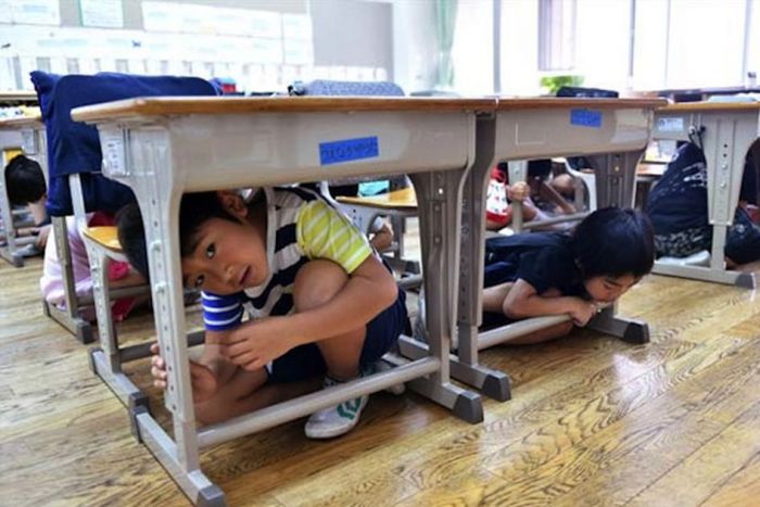 Edukasi Mitigasi Bencana Gempa di Jepang Edukasi Mitigasi Bencana Gempa di Jepang