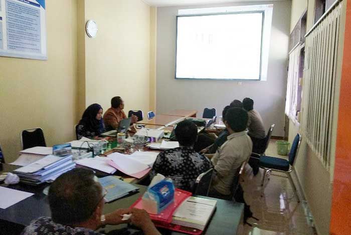 Ratusan Dokumen Lelang Dikaji Ulang Setkab Pacitan Ratusan Dokumen Lelang Dikaji Ulang Setkab Pacitan